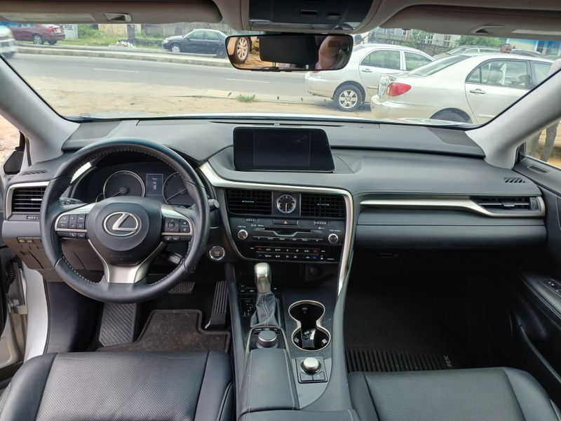 Thumbnail 10 of 2017 Lexus RX xle
